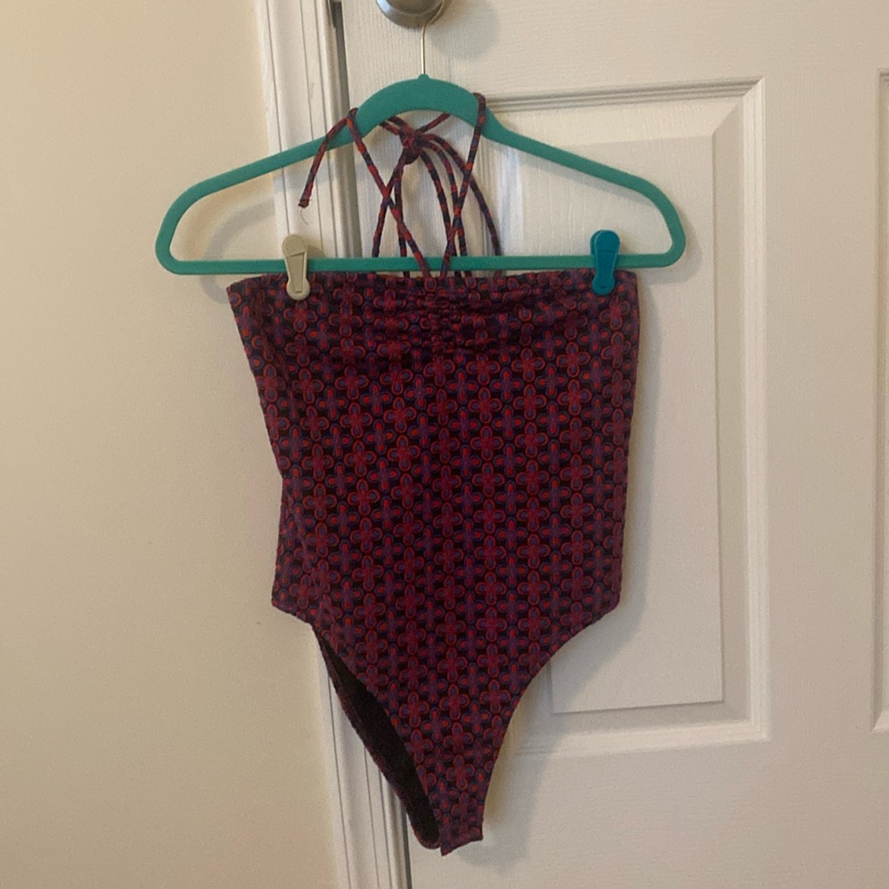 Patterned halter tied bodysuit